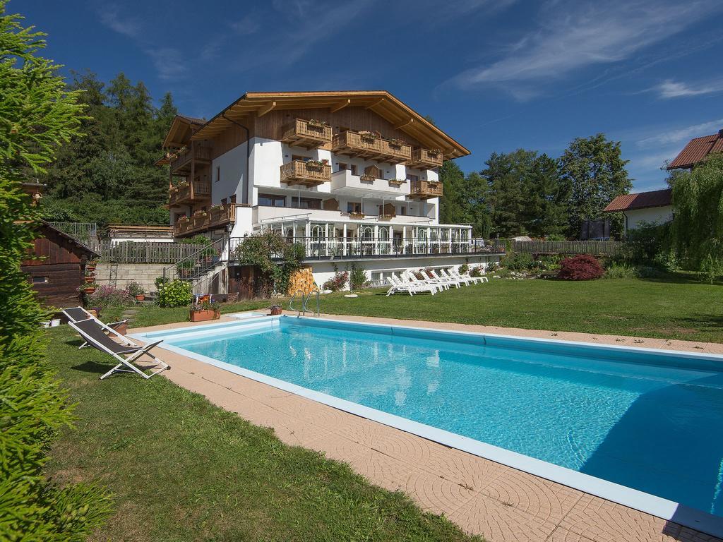 Naturhotel Edelweiss Terento Exterior foto